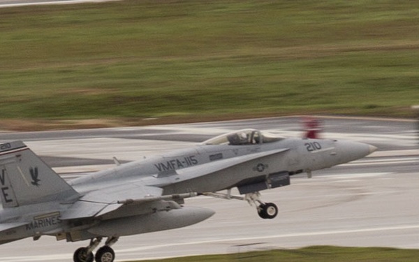 Valiant Shield 16: U.S. Military forces participate in flight ops