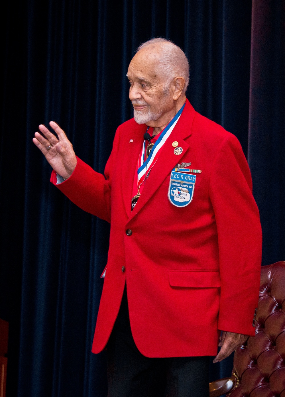 Tuskegee Airman Addresses ACSC