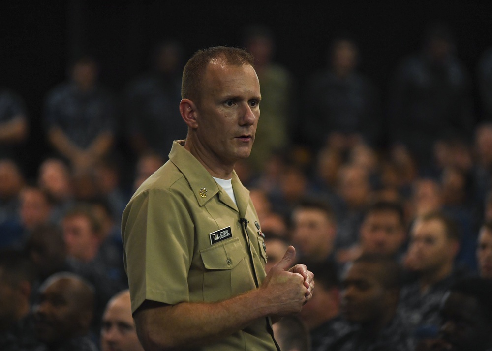 Master Chief Petty Officer of the Navy Steven Girodano Speaks with the Sailors of Joint Base Pearl Harbor-Hickam.