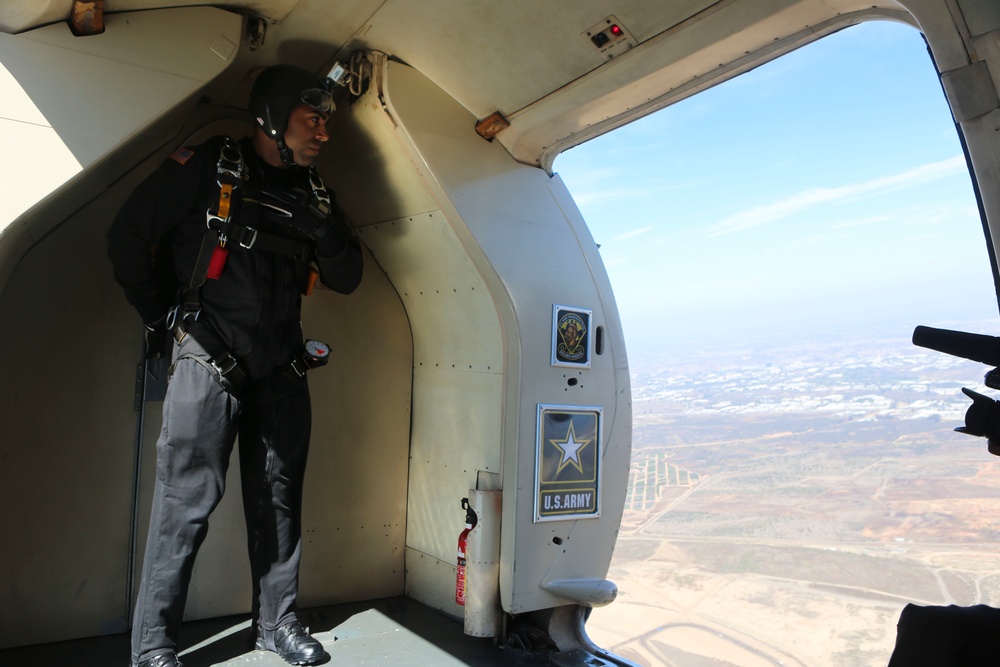 Golden Knights jump during 2016 MCAS Miramar Air Show