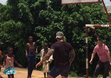Soldiers volunteer at children’s village in Burkina Faso