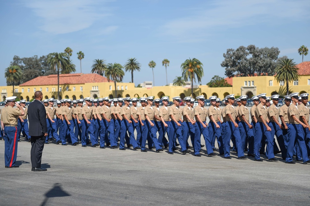 Assistant Secretary of the Navy (ASN) (Manpower and Reserve Affairs) Franklin R. Parker attends the graduation for recruits at Marine Corps Recruit Depot San Diego