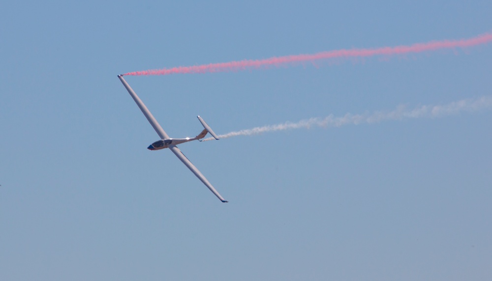 Garrett Willat sails over spectators during 2016 MCAS Miramar Air Show