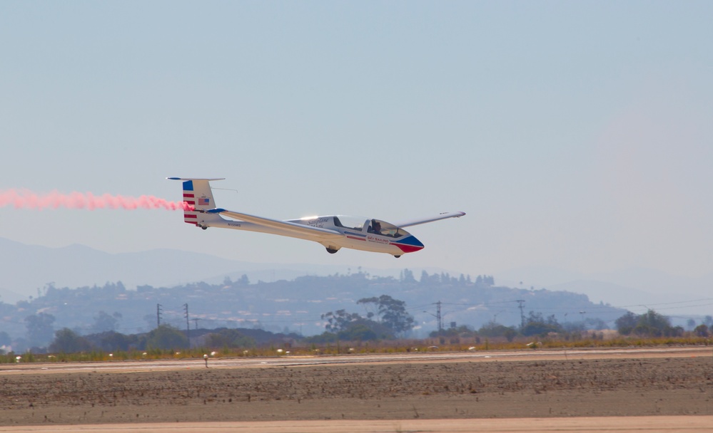 Garrett Willat sails over spectators during 2016 MCAS Miramar Air Show