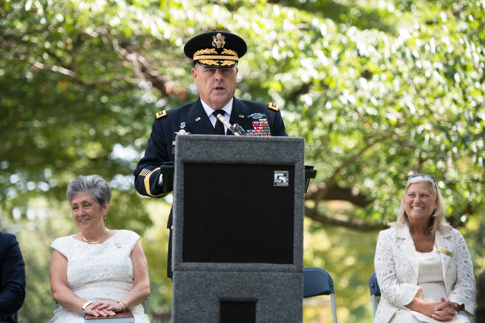 Commemorative Ceremony for 80th Gold Star Mother’s Day