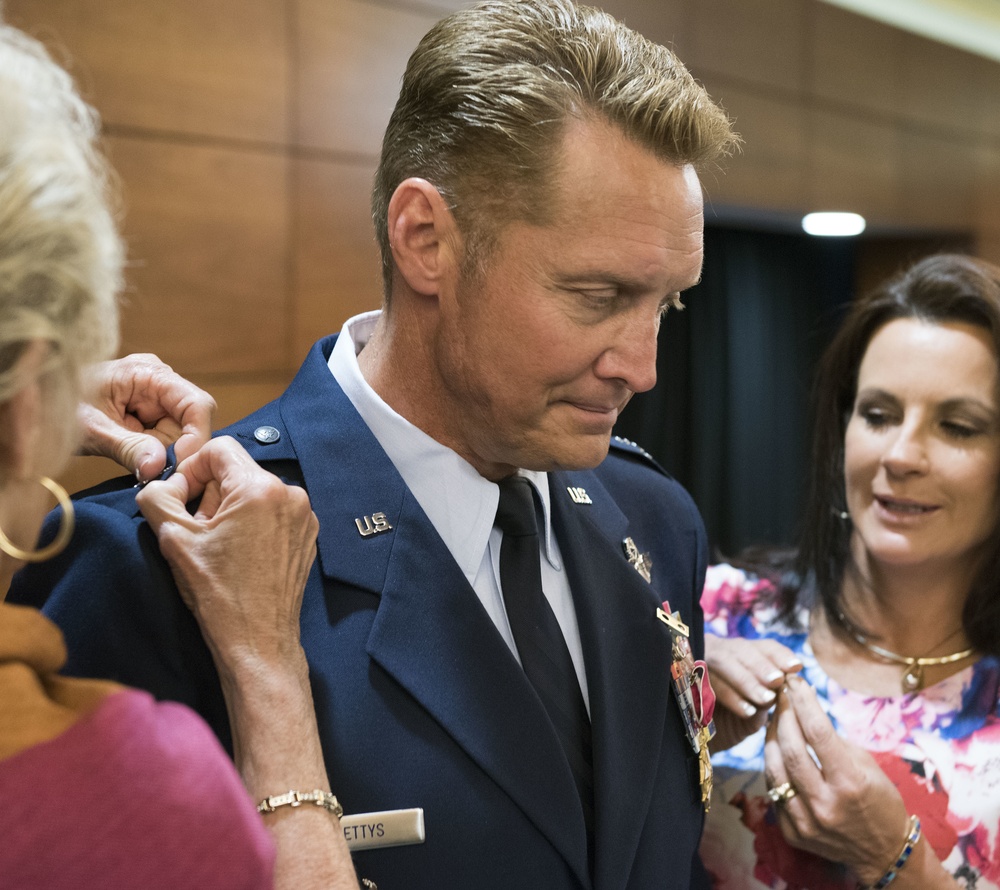 Director of Alaska National Guard’s joint staff earns general’s star