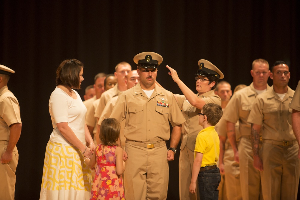 DVIDS Images Navy Chief Petty Officer Pinning Ceremony [Image 10 of 39]