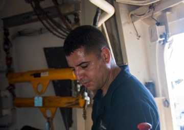 USS Mason (DDG 87) Anti-Submarine Warfare