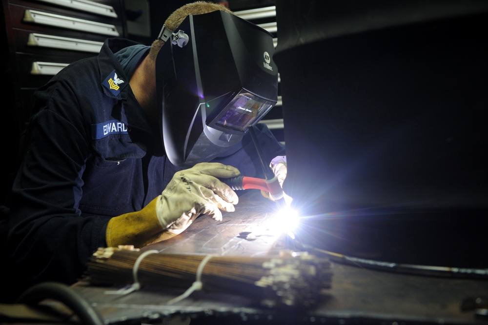 Welding; steel beach