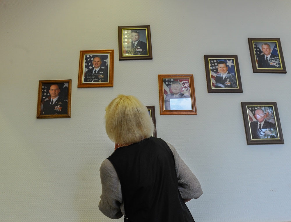 Ramstein barber reflects on working with Airmen for over 30 years