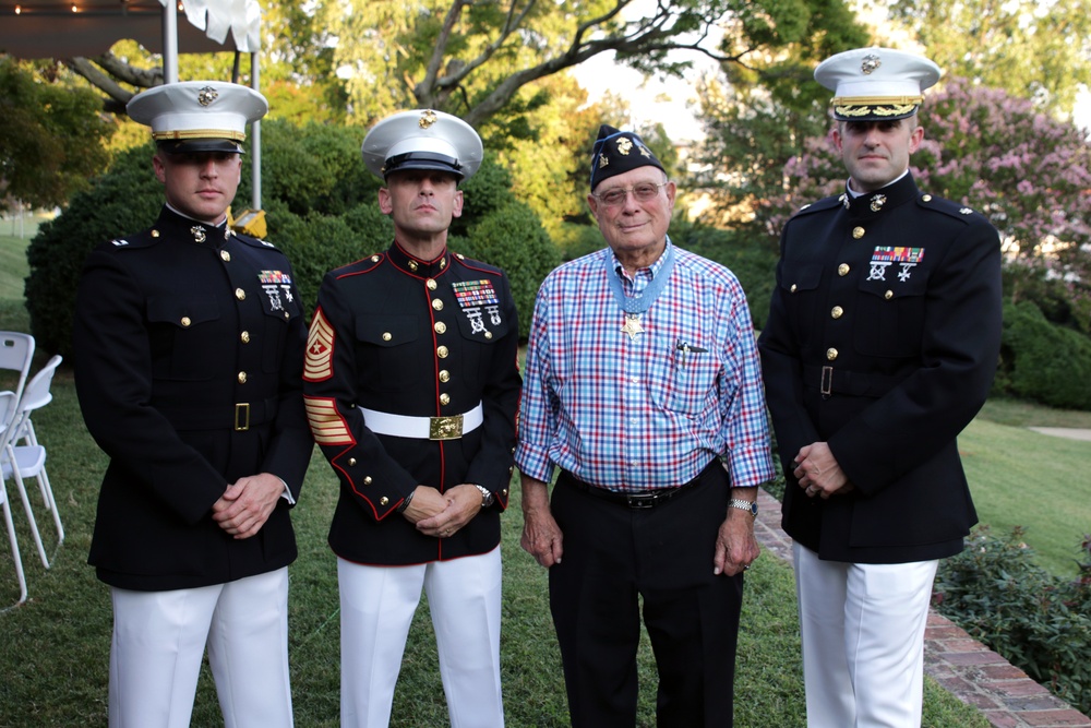 Marines, MOH recipient attend Gold Star Family Memorial fundraiser