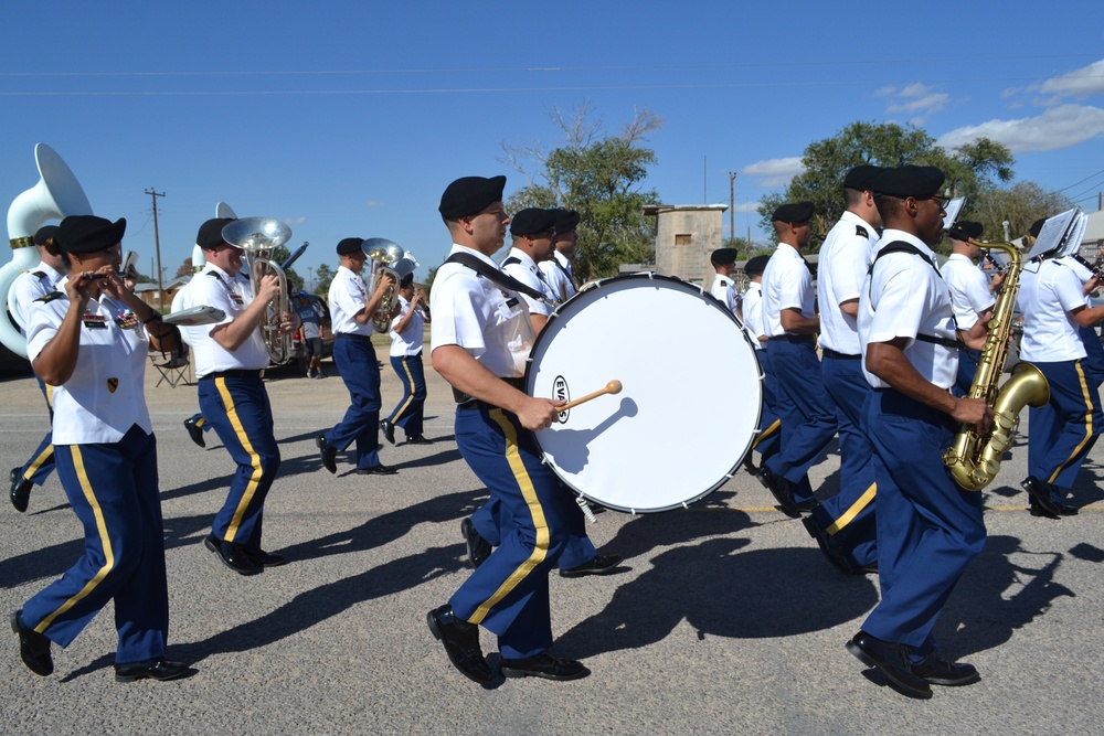 1st AD Band marches in Texas parade