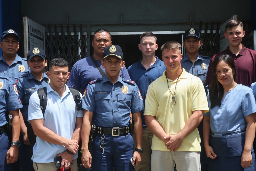 U.S., Philippine Service Members Visit Key Leaders in Cagayan Community