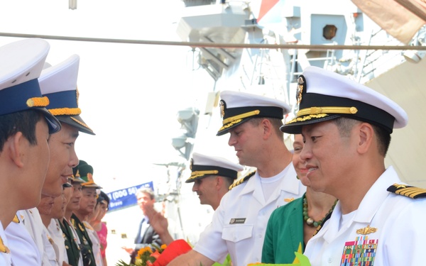 Seventh Annual Naval Engagement Activity Begins in Danang