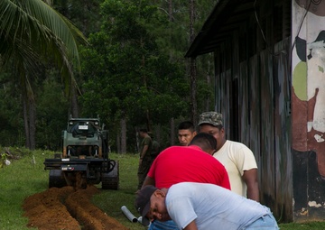 U.S. Marines, Honduran engineers work together during construction projects