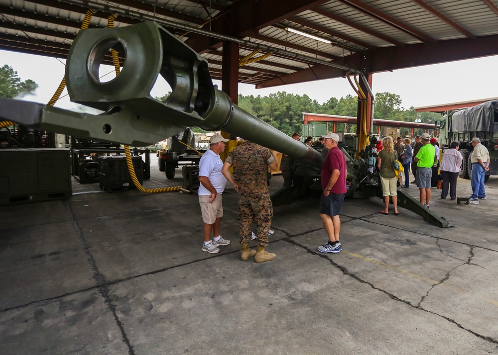 Veterans tour 2nd Tanks, ISMT and New River’s aircraft