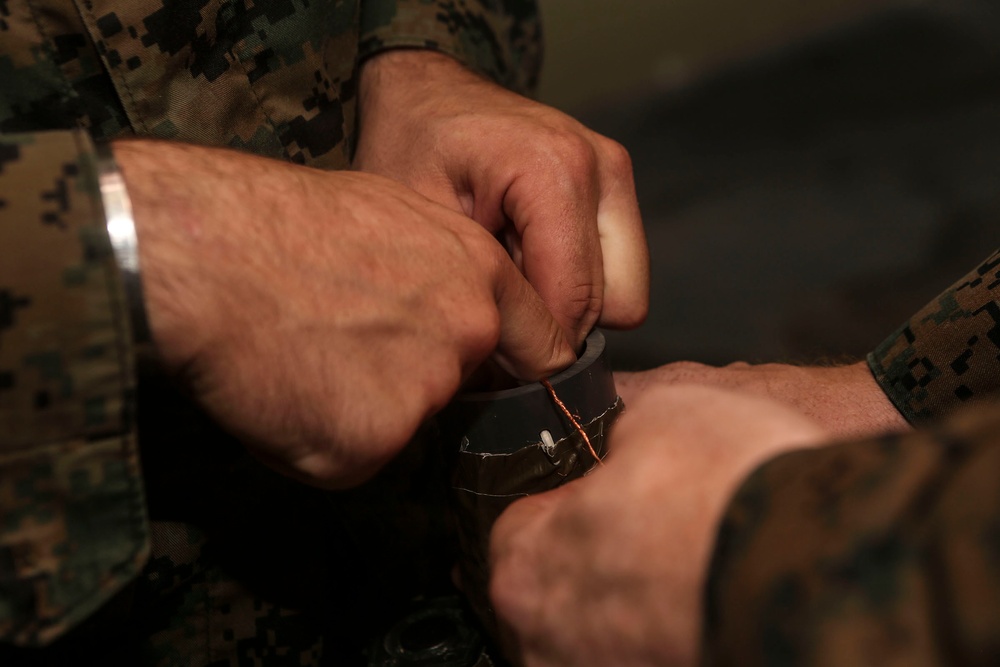 EOD Marines practice IED drills