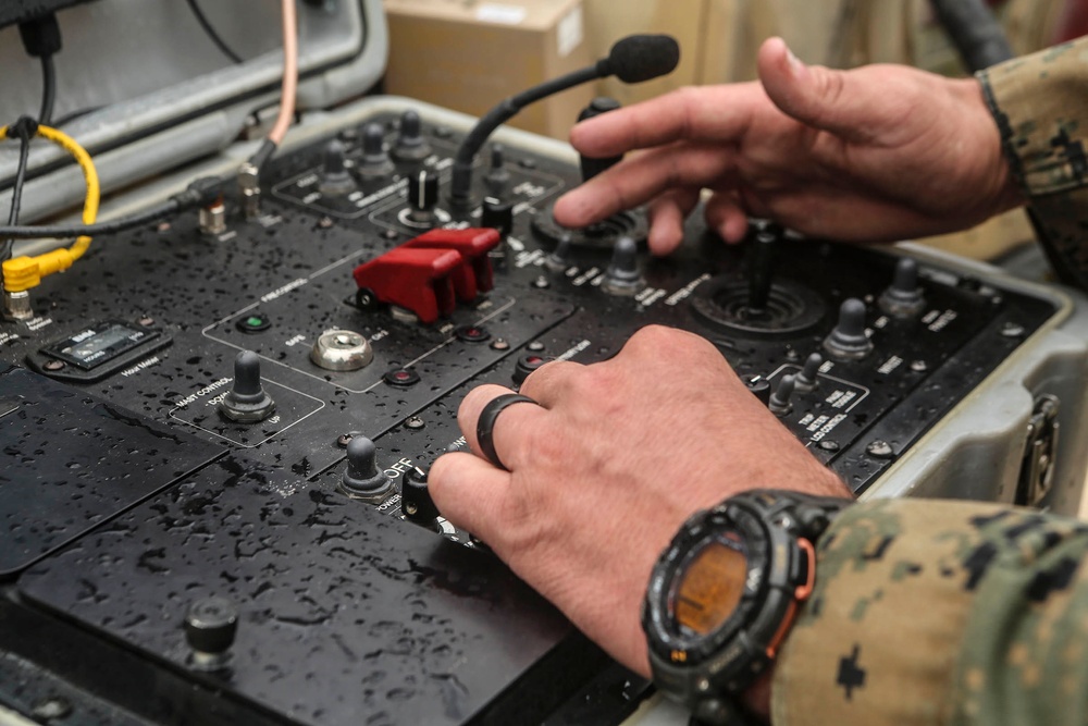 EOD Marines practice IED drills