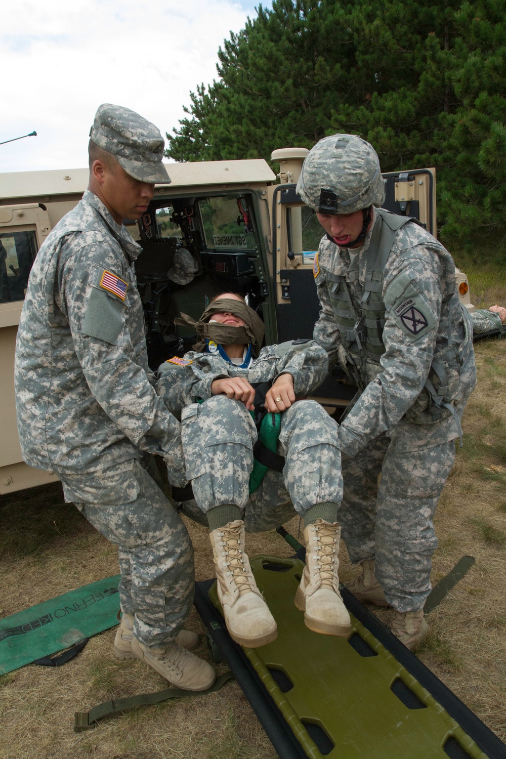Soldier compete for Expert Field Medical Badge at Fort Drum