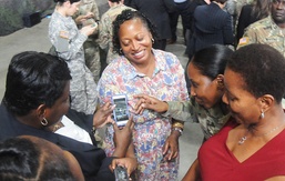 President visits Fort Lee