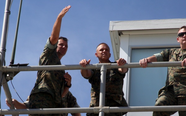 2nd MAW commanding general visits Marine Corps Auxiliary Landing Field Bogue, conducts pre-deployment brief with VMA-231 Marines