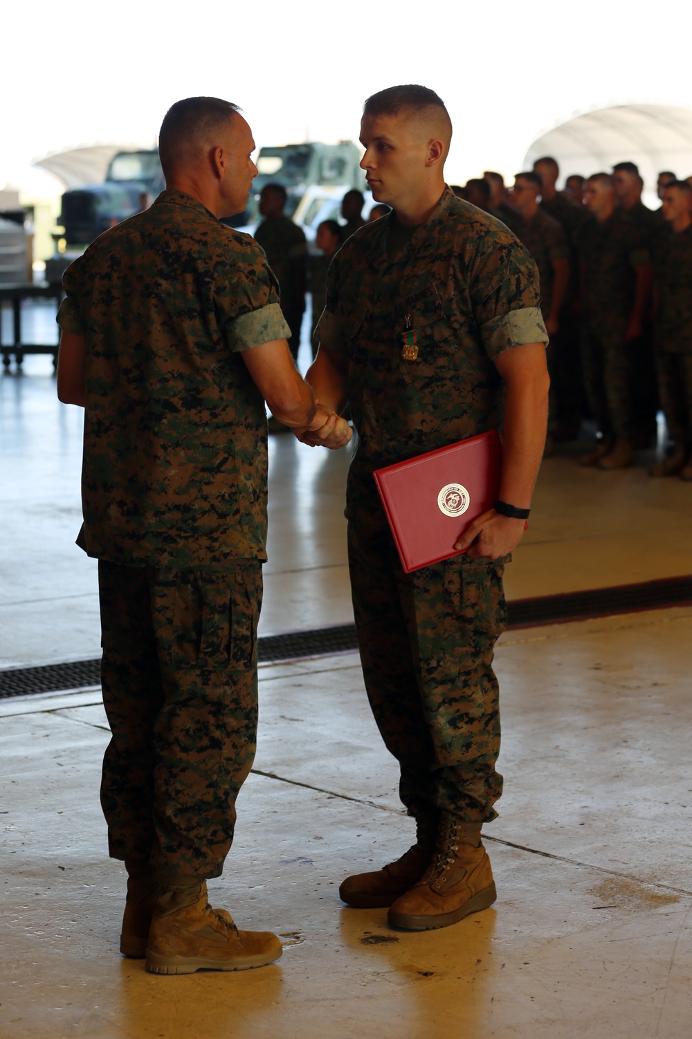 2nd MAW commanding general visits Marine Corps Auxiliary Landing Field Bogue, conducts pre-deployment brief with VMA-231 Marines