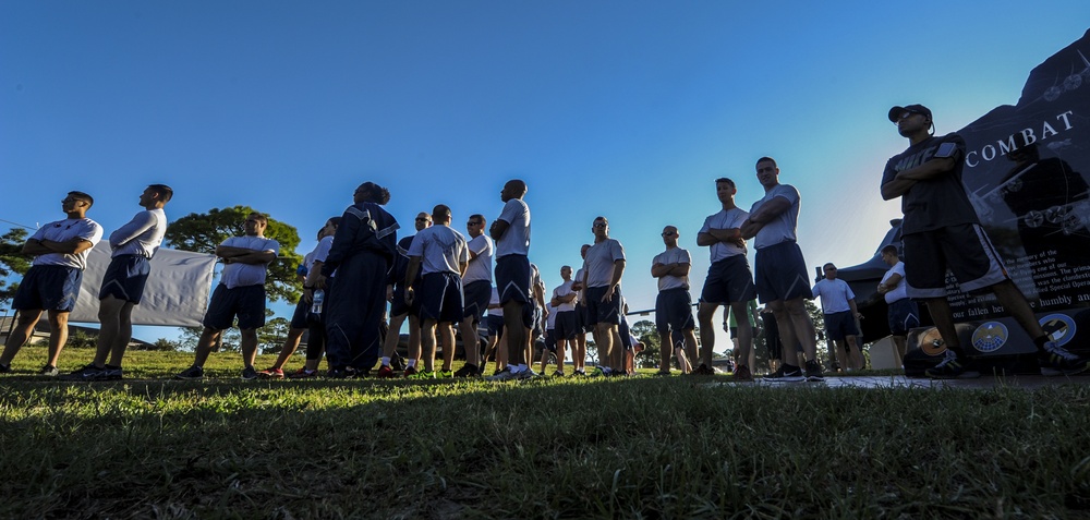 Airman run the Green Dot 5K