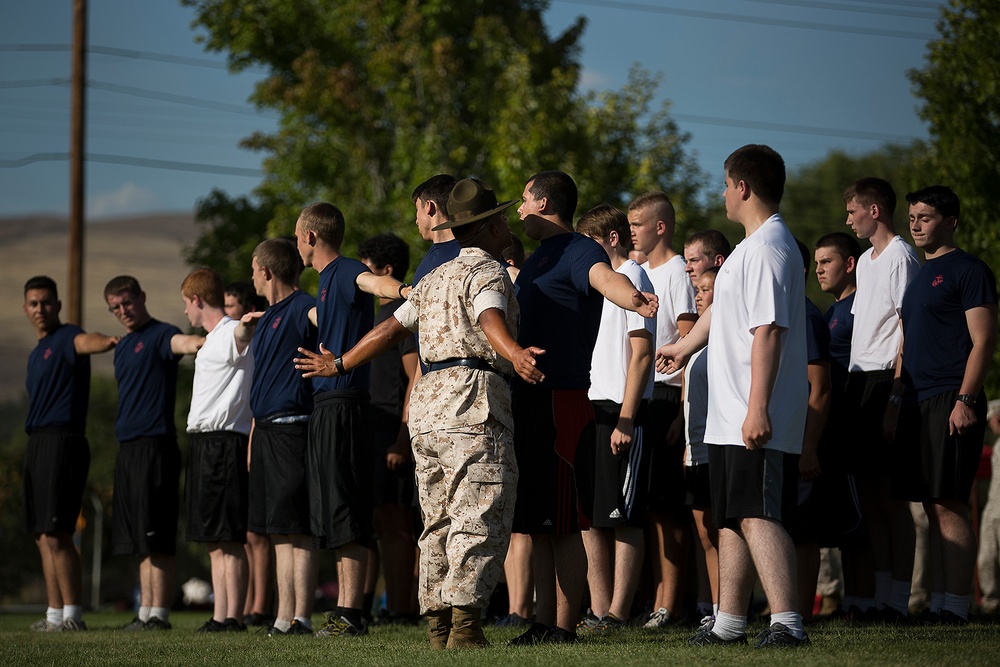 Future Marines from Pacific Northwest meet Drill Instructors
