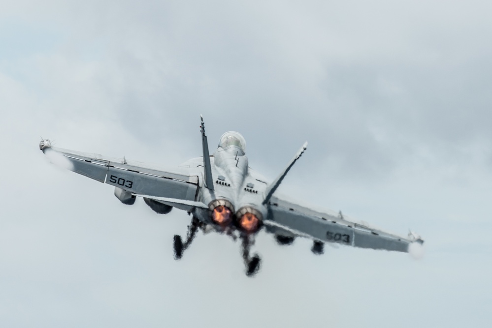 USS Ronald Reagan (CVN 76)