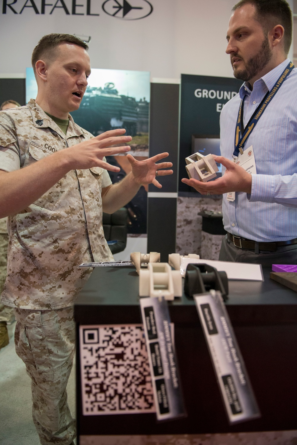 Carderock AM Team demonstrates at Modern Day Marine Expo