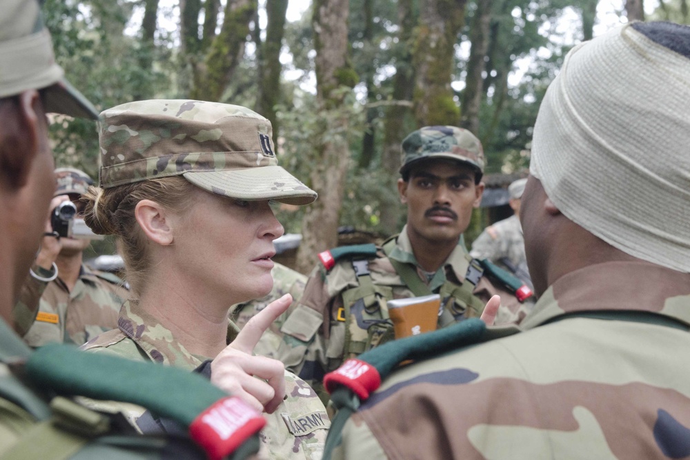 Soldiers with 5-20th Inf. Reg. conduct Field Trauma Management training in India