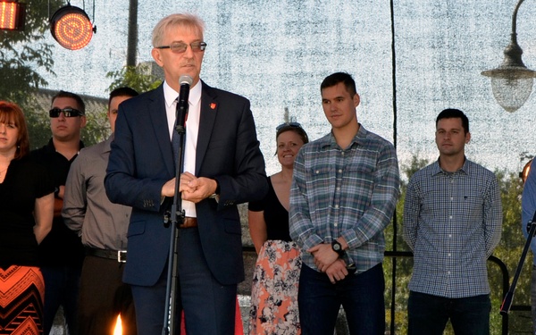 Konstantynow Lodzki holds memorial service for WWII bomber crew