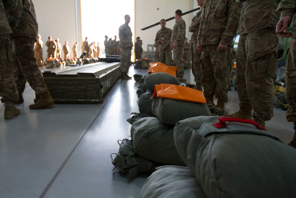 173rd Airborne Paratroopers Prepare for jump in Latvia