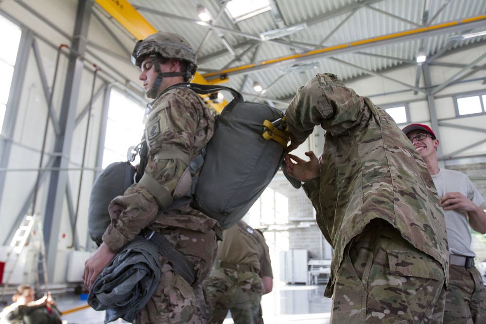 173rd Airborne Paratroopers Prepare for jump in Latvia