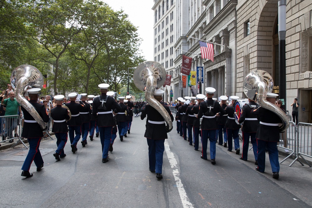 Quantico U.S. Marine Corps Band Performs in NYPD Emerald Society Pipes and Drums Memorial Parade and Ceremony