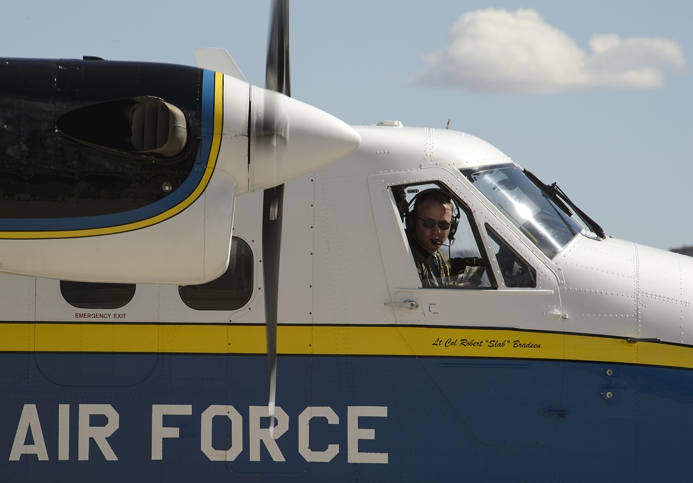 F-35s, Air Force Academy Wings of Blue and Navy Leap Frogs kickoff Navy vs. Air Force