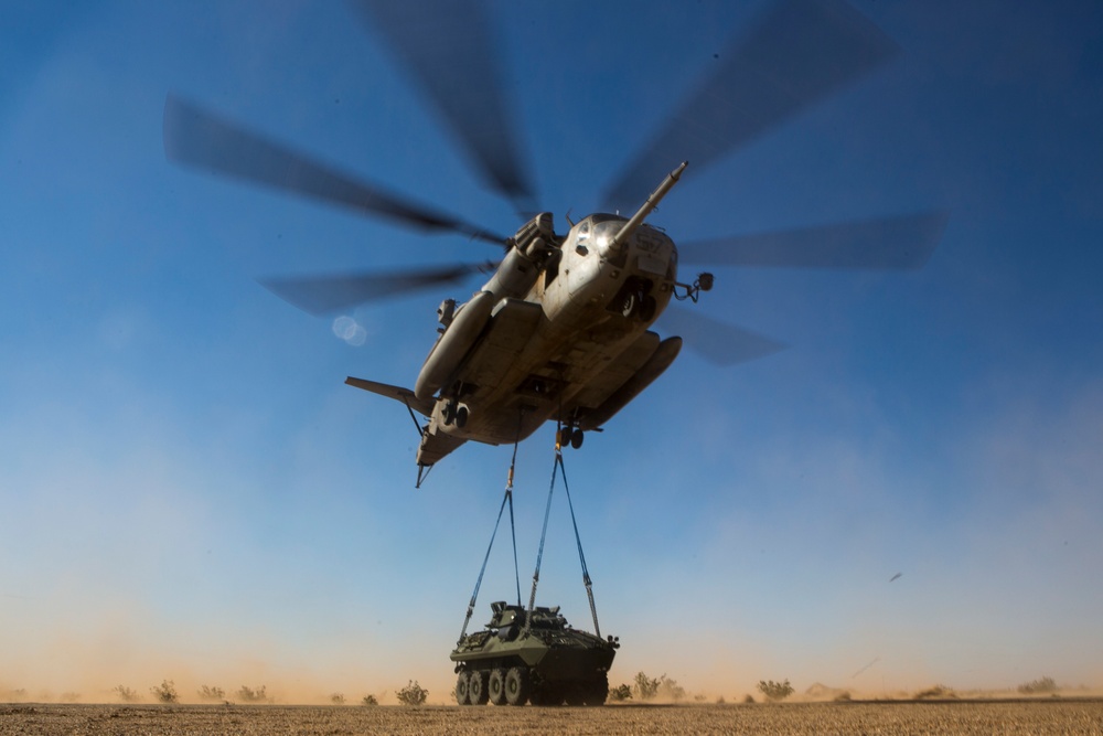 U.S. Marines conduct external lift - WTI 1-17