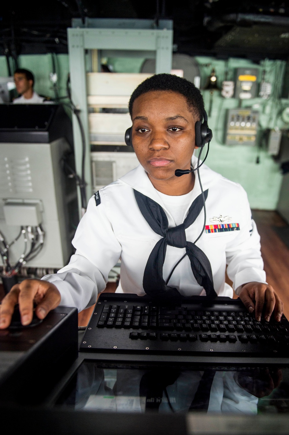 USS Green Bay Arrives in Hong Kong