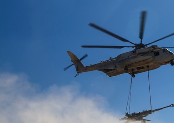 CH-53 Day Battle Drill &amp; 1st Bn, 11th Marines
