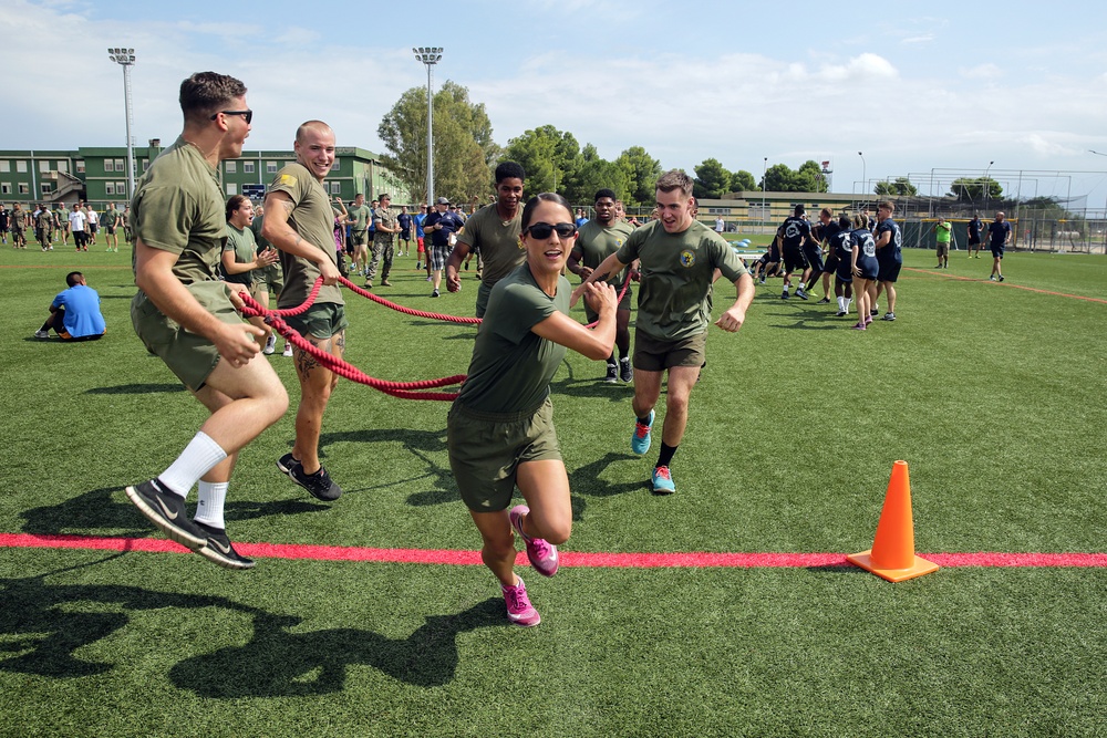 Marines demonstrate unique skills during Commander’s Cup in Italy