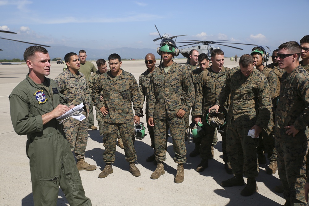 Marines with Special Purpose Marine Air-Ground Task Force Southern Command prepare to respond to Hurricane Matthew disaster relief efforts