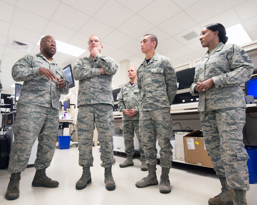 AMC Surgeon Visits Travis AFB