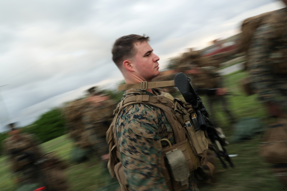 Marines prepare for Hurricane Matthew relief effort