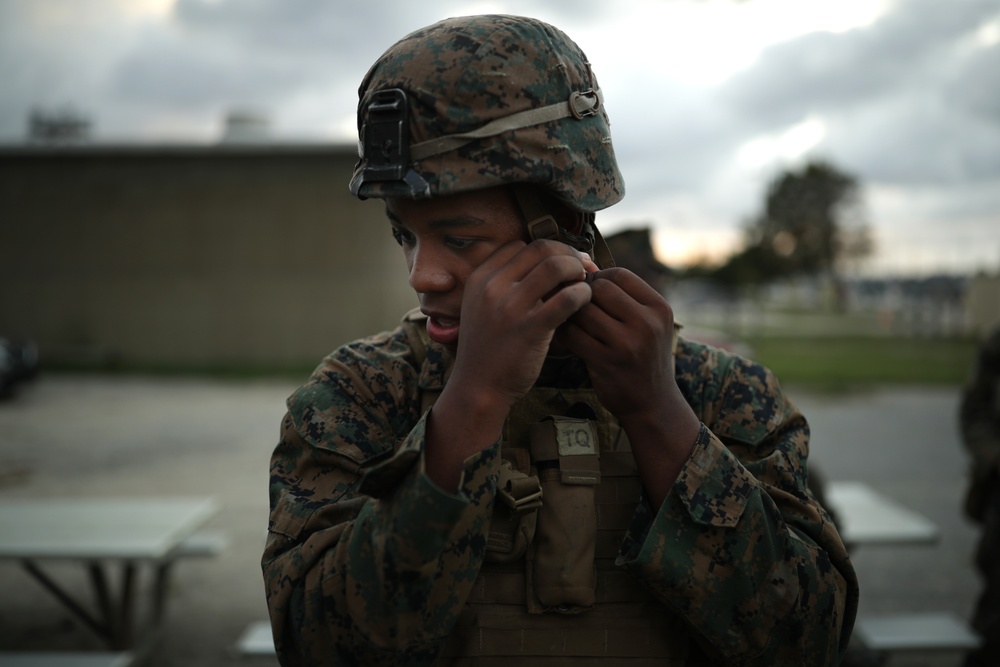 Marines prepare for Hurricane Matthew relief effort