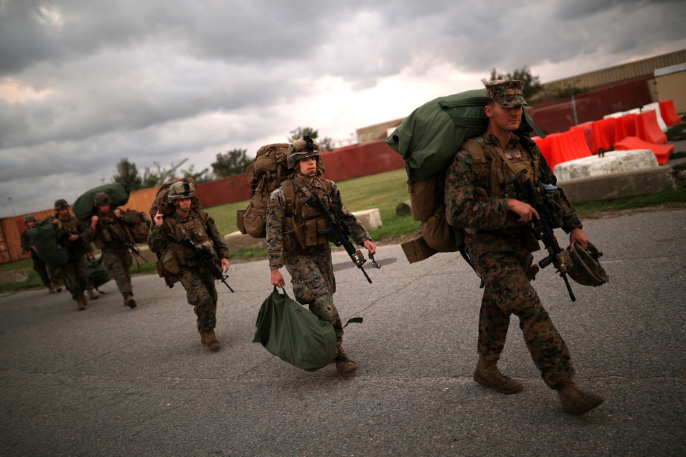 Marines prepare for Hurricane Matthew relief effort