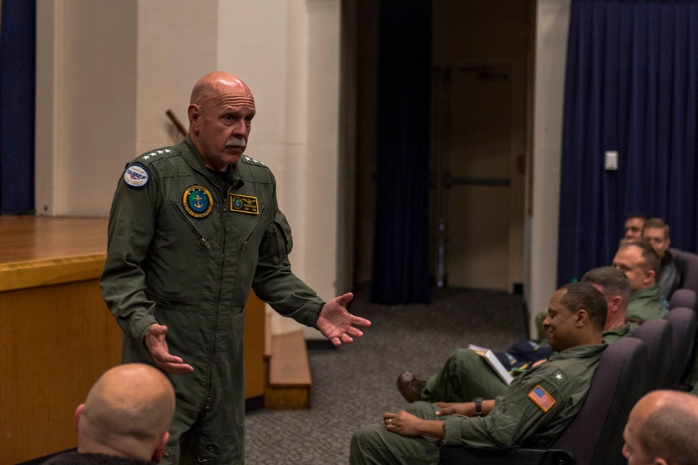 Commander, U.S. Pacific Fleet visits Naval Air Station Whidbey Island