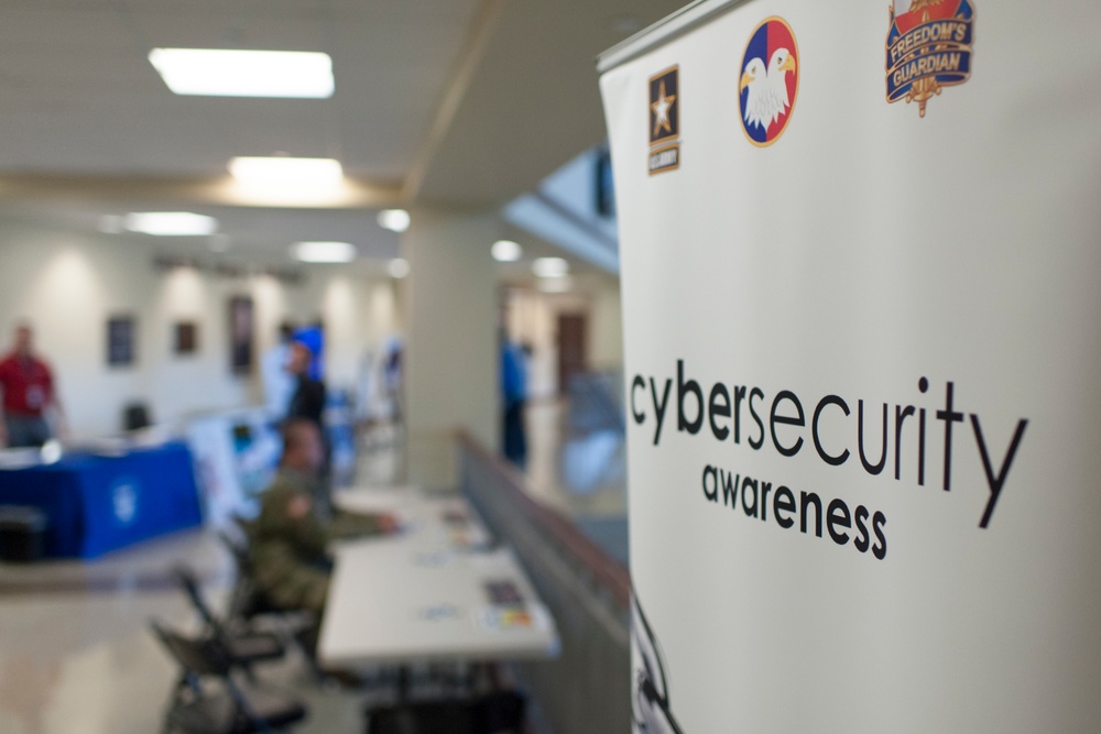 FORSCOM/USARC host Cyber Security Expo