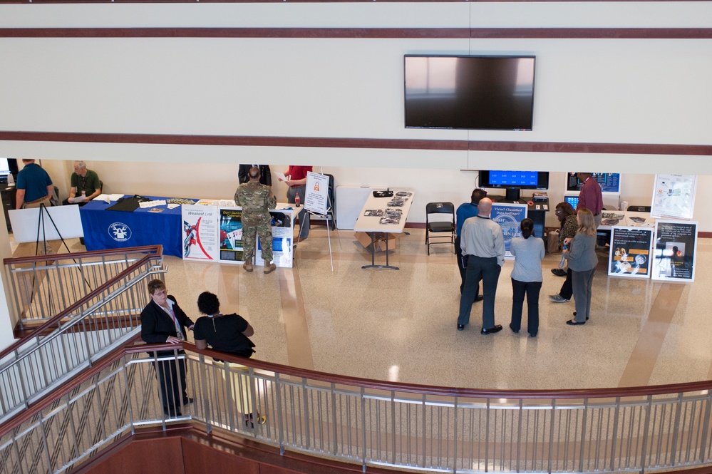 FORSCOM/USARC host Cyber Security Expo