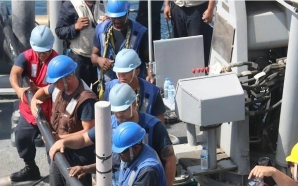 USS Gladiator Conducts First SWATT Exercise in Arabian Gulf