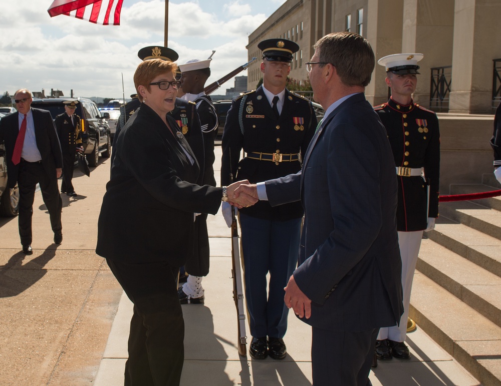 SD greets Austtralian Minister for Defence